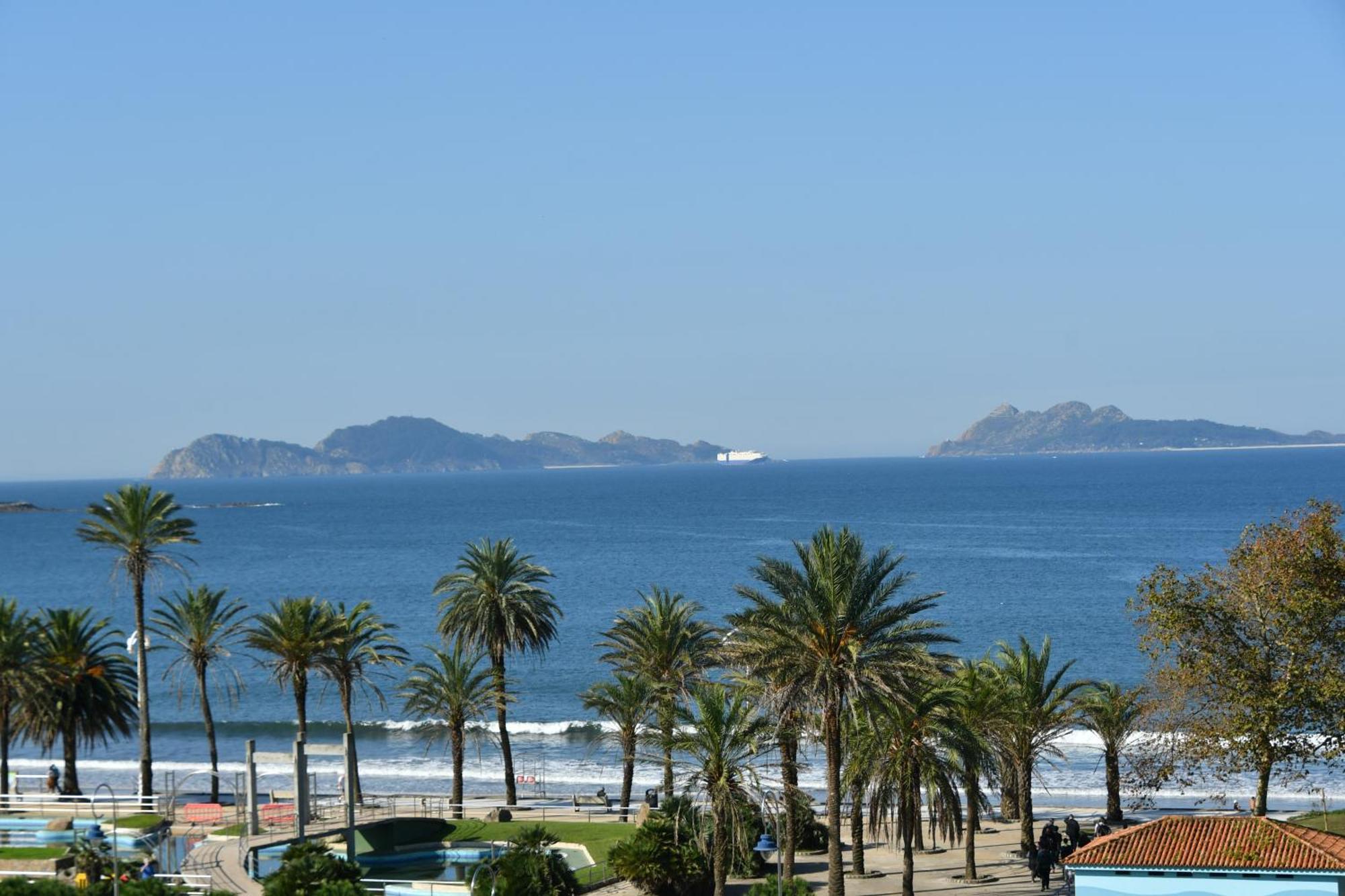 Primera Linea De Playa Samil Costa Con Garaje Incluido فيجو المظهر الخارجي الصورة